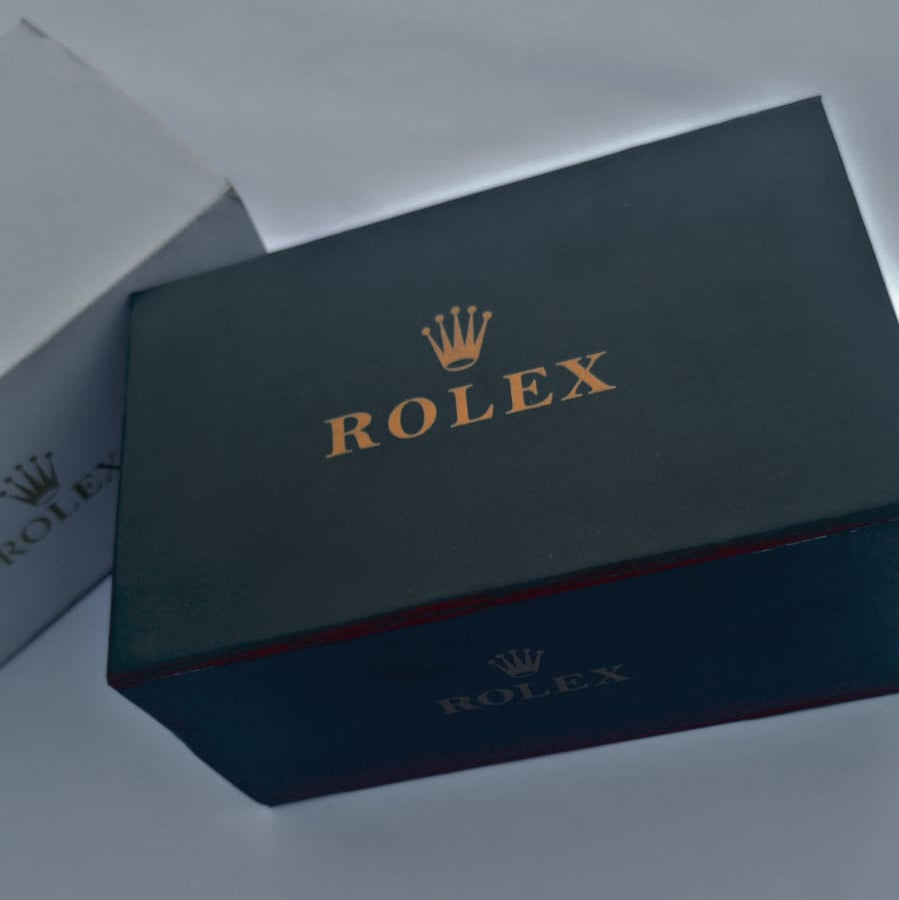 Rolex green dial with date and day