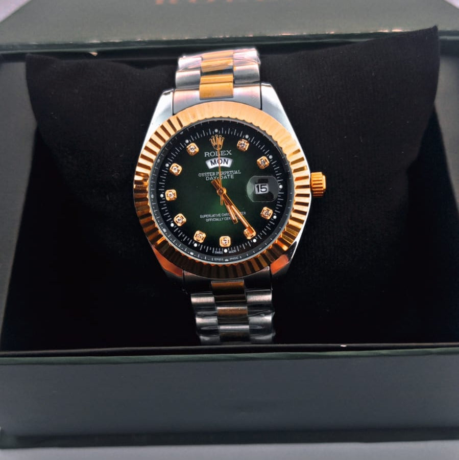 Rolex green dial with date and day